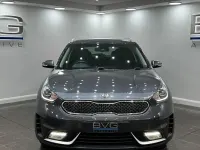 Używany Kia Niro 141 KM (103 kW) 2019 Szary SUV