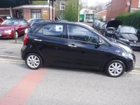 Second-hand Kia Picanto 85 CP (62 kW) 2013 Negru Hatchback