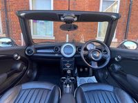 Used Mini Cooper S Cabriolet 184 HP (135 kW) 2011 White Cabriolet