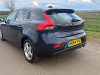 Used Volvo V40 SE 2014 Blue Hatchback