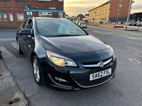 Used Vauxhall Astra SRi 115 HP (84 kW) 2012 Black Hatchback