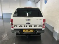Begagnad Ford Ranger Limited 170 HK (125 kW) 2023 Vit Pickup