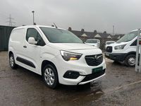 Used Vauxhall Combo 100 HP (73 kW) 2021 White MPV