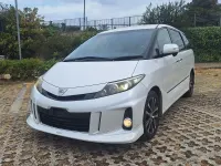 Used Toyota Estima 170 HP (125 kW) 2013 White MPV