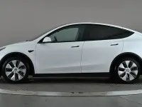 Used Tesla Model Y Long Range AWD 286 kW (389 HP) 2025 SUV