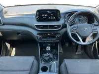 Used Hyundai Tucson SE 132 HP (97 kW) 2018 White SUV