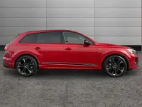 New Audi Q7 Black Edition 340 HP (250 kW) 2026 Red SUV