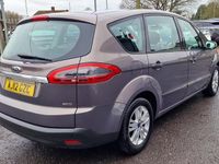 Used Ford S-MAX Zetec 160 HP (117 kW) 2012 Brown MPV