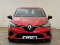 Used Renault Clio V Evolution 90 HP (66 kW) 2022 Red  Hatchback