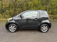 Used Toyota iQ 68 HP (50 kW) 2009 Black Hatchback