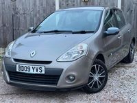 Used Renault Clio II Expression 86 HP (63 kW) 2009 Beige Hatchback
