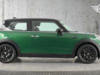 Used Mini Cooper Classic 134 HP (98 kW) 2022 Green Hatchback