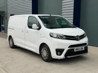 Used Toyota Proace Comfort 90 HP (66 kW) 2016 White MPV