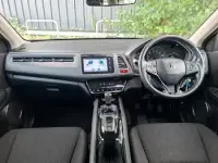 Used Honda HR-V SE 120 HP (88 kW) 2017 White SUV