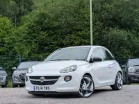 Used Vauxhall Adam Edition 87 HP (63 kW) 2014 White Hatchback