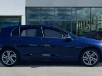 Used VW Golf VIII R-line 150 HP (110 kW) 2023 Blue