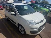 Usado Fiat Panda Lounge 85 HP (62 kW) 2018 Branco Citadino