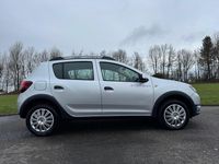 Used Dacia Sandero Ambiance 90 HP (66 kW) 2014 Silver Hatchback