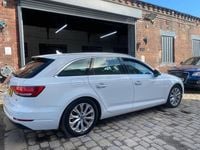 Used Audi A4 Comfort 2016 White Estate