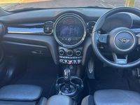 Used Mini Cooper Sport 134 HP (98 kW) 2021 Yellow Hatchback