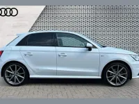 Used Audi A1 Black Edition 123 HP (90 kW) 2018 White Hatchback