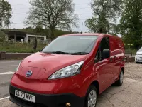 Used Nissan e-NV200 Acenta 80 kW (109 HP) 2021 Red MPV