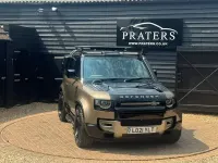 Used Land Rover Defender 400 HP (294 kW) 2024 SUV