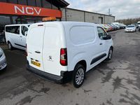 Used Peugeot Partner 2020 White MPV
