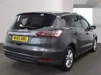 Używany Ford S-MAX Titanium 180 KM (132 kW) 2016 Szary Minivan