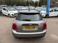 Begagnad Mini ONE Hatch 102 HK (75 kW) 2016 Silver Halvkombi