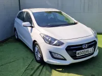 Used Hyundai i30 SE 2017 White Estate