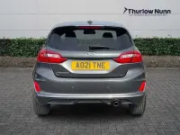 Usado Ford Fiesta ST-Line 95 HP (69 kW) 2021 Cinzento Citadino