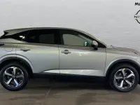 Used Nissan Qashqai N-Connecta 140 HP (102 kW) 2022 Silver SUV