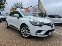 Used Renault Clio Dynamique 75 HP (55 kW) 2017 White Hatchback
