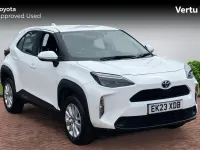 Used Toyota Yaris Hybrid 116 HP (85 kW) 2023 Pure white Estate
