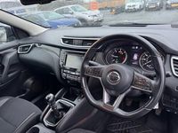 Used Nissan Qashqai Acenta Premium 115 HP (84 kW) 2017 Grey SUV