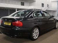 Begagnad BMW 325 2009 Svart Sedan