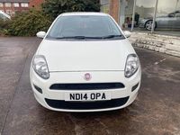 Used Fiat Punto Pop 69 HP (50 kW) 2014 White Hatchback
