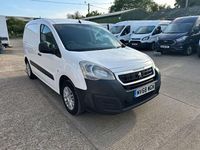 Used Peugeot Partner 2018 White MPV
