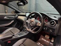 Used Mercedes CLA220 Shooting Brake AMG line 177 HP (130 kW) 2017 White Estate