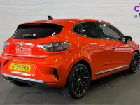Used Renault Clio Esprit Alpine 90 HP (66 kW) 2025 Orange Hatchback