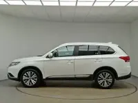 Used Mitsubishi Outlander 150 HP (110 kW) 2019 White SUV