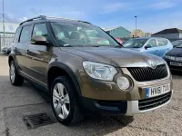 Used Skoda Yeti SE 168 HP (123 kW) 2011 Brown SUV