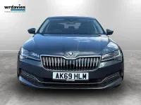 Gebraucht Skoda Superb SE L 190 PS (139 kW) 2019 Grau Kleinwagen