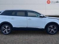 Used Peugeot 5008 Allure 131 HP (96 kW) 2019 White Estate