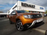 Begagnad Dacia Duster Prestige 90 HK (66 kW) 2021 Orange SUV