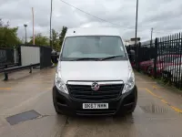 Second-hand Vauxhall Movano 110 CP (80 kW) 2017 Argintiu Monovolum