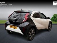 Used Toyota Aygo X 72 HP (52 kW) 2024 White SUV