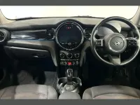 Used Mini Cooper Classic 134 HP (98 kW) 2023 White Hatchback