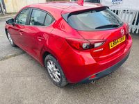 Used Mazda 3 150 HP (110 kW) 2014 Red Hatchback
